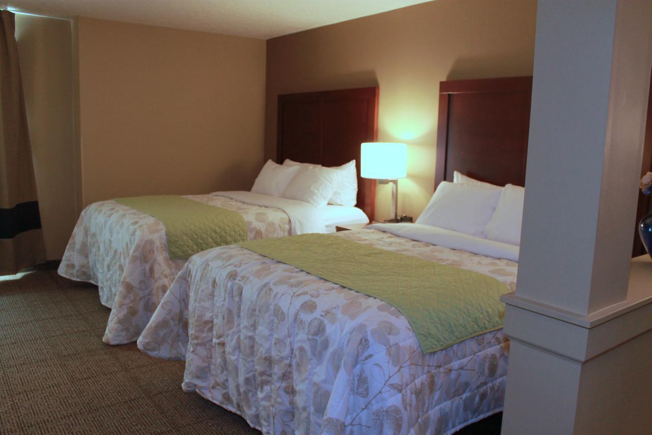 Heartland Inn And Suites Wheatland Εξωτερικό φωτογραφία