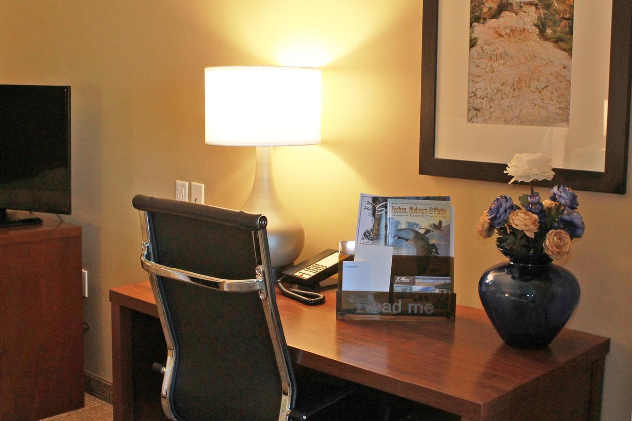 Heartland Inn And Suites Wheatland Εξωτερικό φωτογραφία