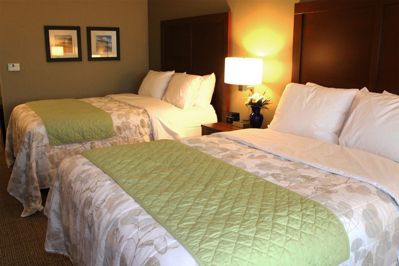 Heartland Inn And Suites Wheatland Εξωτερικό φωτογραφία