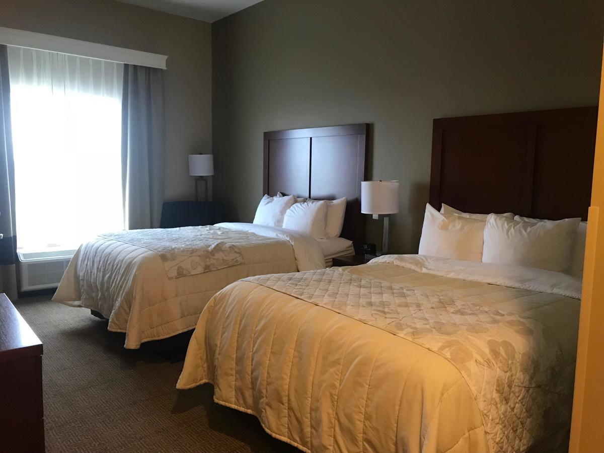 Heartland Inn And Suites Wheatland Εξωτερικό φωτογραφία